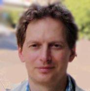 Polyák Csaba ügyvezető